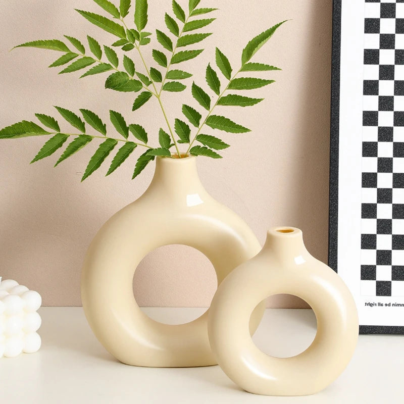 Vase Ringa