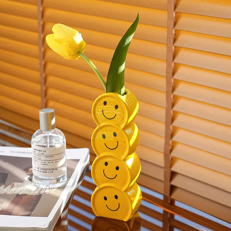 Vase Happy